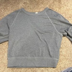 Comfy gray sweatshirt!